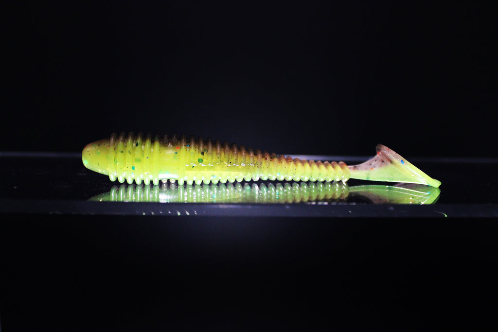 Verede y Morado - 3.3" Ribbed Paddle Tail Swimbait