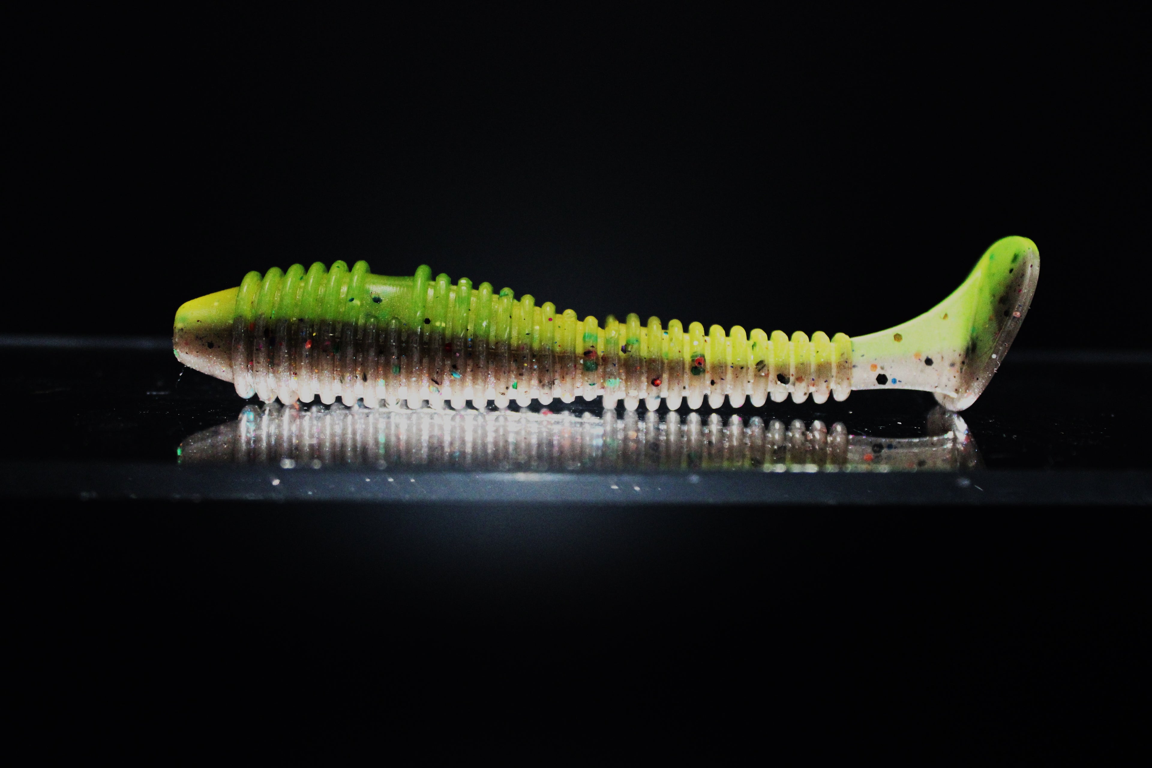 Verede y Morado - 3.3" Ribbed Paddle Tail Swimbait